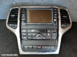 2011 Jeep Grandcherokee Radio Cd Dvd Sat Tv Display Unit Only Media Centre 431 (Rb2) Non Mp3 & Non Sat Nav Type Wk 10/10-03/13 0000095366