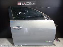 2014 Holden Malibu Right Front Door V300 04/13-12/17 0000176167