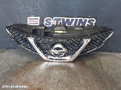 2015 Nissan Qashqai Grille Radiator Grille J11 Ti/Tl W/ Camera Type 06/14-06/17 0000252379