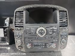 2012 Nissan Navara Radio Cd Dvd Sat Tv D40 Display Unit Sat Nav Type 09/05-08/15 0000210520