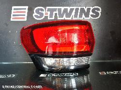 2014 Jeep Grandcherokee Left Taillight Wk Srt/75Th Anniv/Trackhawk/Blackhawk Black Bezel 04/13-02/22 0000194022