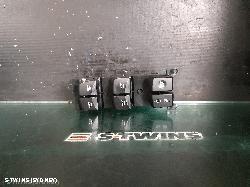2014 Hyundai I30 Pwr Dr Wind Switch Rh Front (Master Switch) All Auto Button Type Gd 5Dr Hatch 03/12-02/17 0000209154