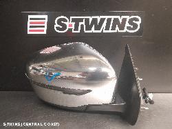 2016 Nissan Navara Right Door Mirror Np300 St/St-X Chrome Power Folding Heated W/ Indicator Non Camera Type 04/15-11/20 0000255384