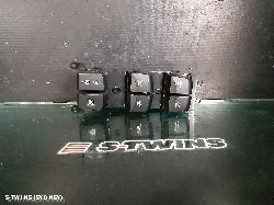 2013 Hyundai I30 Pwr Dr Wind Switch Rh Front (Master Switch) Gd 5Dr Hatch 03/12-02/17 0000173946