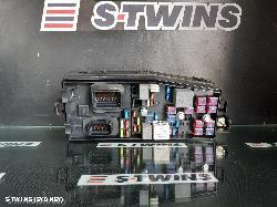 2010 Kia Carnival/Grand Carnival Fuse Box Engine Bay Diesel Vq 06/10-12/14 0000142753