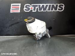2014 Toyota Hilux Master Cylinder 09/11-08/15 0000254393