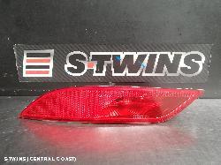 2016 Volvo S40 Left Taillight M Series V40/V40 Cross Country Bumper Reflector 02/13- 0000253334