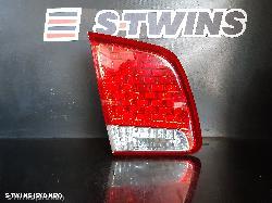 2011 Kia Sorento Rear Garnish Tailgate Lamp (Lh Side) Led Type Xm 10/09-09/12 0000136898