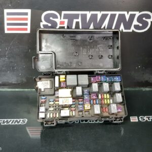 2015 Jeep Wrangler Fuse Box Engine Bay Petrol 3.6 Auto T/M Jk 02/12-07/18 261832