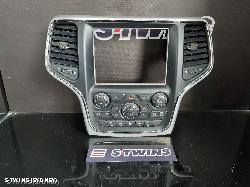 2018 Jeep Grandcherokee Radio Cd Dvd Sat Tv Heating/Cooling/Stereo Centre Control Unit Only Uconnect 8.4In W/ Active Park Assist Non Auto Start/Stop Button Type Wk 10/16-02/22 0000107677