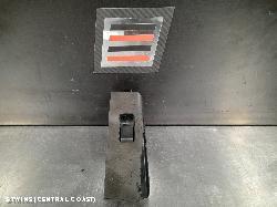 2012 Nissan Navara Pwr Dr Wind Switch D40 Lh Rear 09/05-08/15 196082