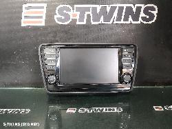2015 Skoda Octavia Radio Cd Dvd Sat Tv Display/Head Unit Ne 11/13-09/20 242974