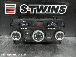 2014 Kia Carnival/Grand Carnival Heater Ac Controls Vq Main Control Unit Standard Number On Dial (Chrome Ring) W/ Rear Control Unit Button 01/06-12/14 0000259278