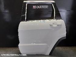 2018 Jeep Grandcherokee Left Rear Door Sliding Wk Non Mould Type Non Srt/Srt8 10/10-02/22 259912