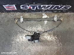 2012 Nissan Navara Right Front Window Reg Motor D40 (Vin Vsk) Power 05/07-08/15 0000154824