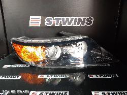 2011 Kia Sorento Right Headlamp Xm Halogen Type 10/10-09/12  0000136903