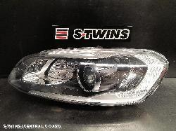 2016 Volvo Xc60 Left Headlamp Dz Xenon Type 10/13-04/17 262012