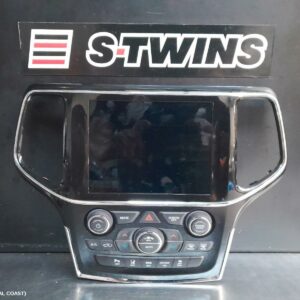 2020 Jeep Grandcherokee Radio Cd Dvd Sat Tv Display/Control Unit Assy Uconnect 8.4In Sat Nav Type Wk 10/16-02/22 267934