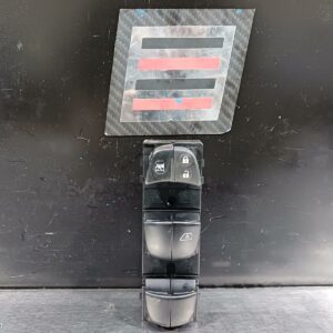 2021 Nissan Navara Pwr Dr Wind Switch Np300 Rh Front (Master Switch) Dual Cab Type 05/15- 238380
