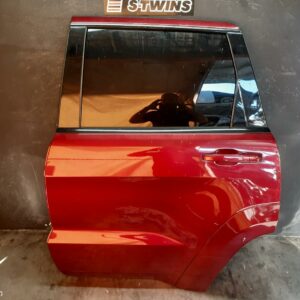 2020 Jeep Grandcherokee Left Rear Door Sliding Wk Non Mould Type Srt/Srt8 04/13-02/22 267115
