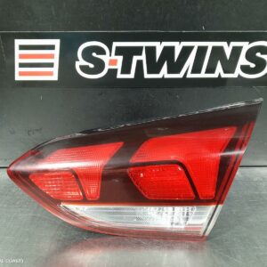 2020 Hyundai Veloster Rear Garnish Tailgate Lamp (Rh Side) Non Led Type Js 06/19-07/21 268666