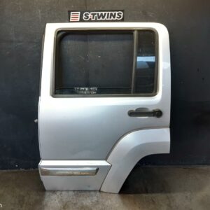 2010 Jeep Cherokee Left Rear Door Sliding Kk 02/08-10/12 268057