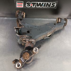 2013 Toyota Prado Right Front Lower Control Arm 150 Series Vx/Kakadu Kdss Type 08/09-07/17 245594
