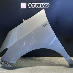2013 Toyota Tarago Left Guard Acr50R 03/06-06/20 268556