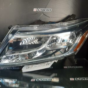 2014 Nissan Pathfinder Left Headlamp R52 Halogen W/ Amber Indicator Type 06/13-11/16 198679