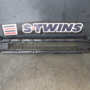 2022 Hyundai I30 Grille Bumper Grille (Centre) Pd Hatch (S. Korea Vin Kmhh) Active/Elite 08/20- 195502