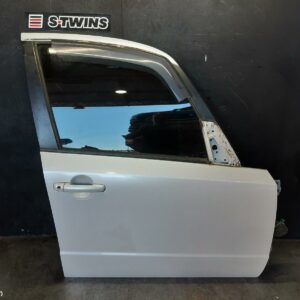 2013 Suzuki Sx4 Right Front Door Sedan/Hatch 01/07-01/14 281104