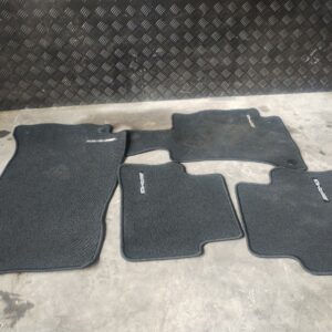 2020 Mercedes E Class Floor Mats W213 05/16-05/23 250387