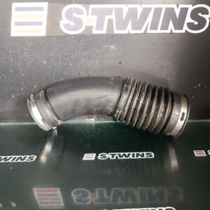 2020 Jeep Grandcherokee Air Cleaner Duct Hos Wk 10/10-02/22 285540