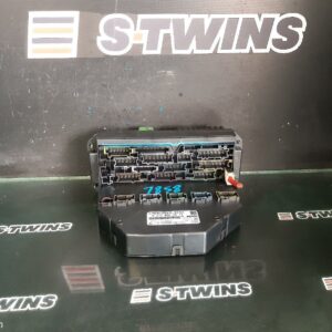 2012 Mercedes C Class Fuse Box Engine Bay Petrol W204/S204/C204 07/07-01/15 285462