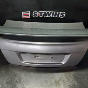 2010 Holden Commodore Bootlid Tailgate Bootlid Ve Sv6/Ss/Ssv Spoilered Type W/ Chrome Mould 08/06-08/10 282630
