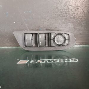 2017 Holden Equinox Pwr Dr Wind Switch Rh Front (Master Switch) Eq Power Folding Mirror Type 09/17-12/20 282327