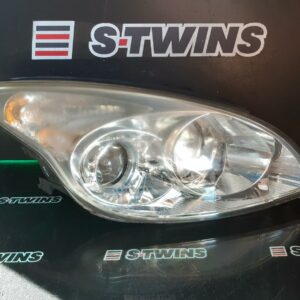 2010 Hyundai I30 Right Headlamp Fd Chrome Insert Type 01/08-04/12 284713