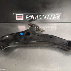 2012 Toyota Kluger Right Front Lower Control Arm Gsu40-Gsu45 08/07-02/14 284113