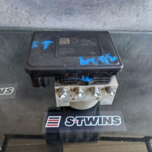2018 Renault Trafic Abs Pump Modulator X82 P/N 476601418R 01/15- 137854