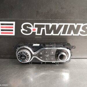 2015 Renault Captur Heater Ac Controls J87 08/14-12/19 289801