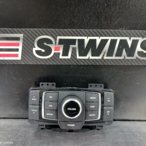 2015 Hyundai Genesis Radio Cd Dvd Sat Tv Rear Radio Controls Dh 11/14-01/18 224059