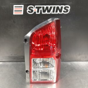 2010 Nissan Pathfinder Right Taillight R51 St/St-L/Ti 05/05-09/13 266082