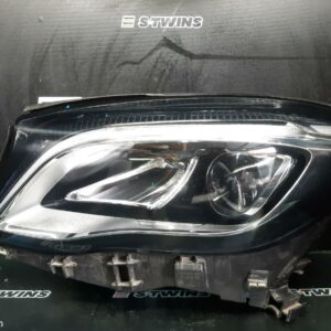 2016 Mercedes Gla Class Left Headlamp X156 Xenon W/ Intelligent Light System Type 04/14-02/17 256599