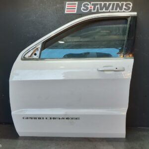 2014 Jeep Grandcherokee Left Front Door Wk Non Mould Type 10/10- 196793