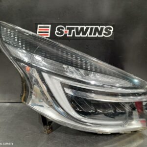 2020 Renault Trafic Right Headlamp X82 W/ Led Type 11/19-12/21 297025