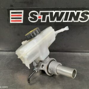 2017 Mercedes C Class Master Cylinder W205 08/14-07/23 296161