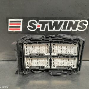 2018 Holden Commodore Fuse Box Engine Bay Zb Petrol 10/17-12/20 299169