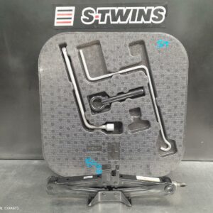 2017 Toyota Corolla Jack Tool Kit Zre182R/Zwe186R 10/12-06/18 300348