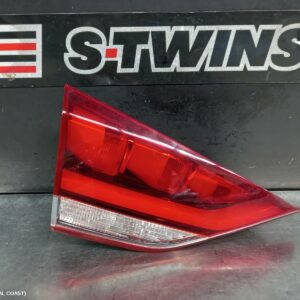 2017 Hyundai Genesis Rear Garnish Bootlid Lamp (Lh Side) Dh 11/14-01/18 299303