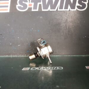 2015 Hyundai Ix35 Fuel Pump High Pressure Mechanical Pump On Rocker Cover Petrol 2.4 G4Kj Lm Series 06/13-01/16 303487